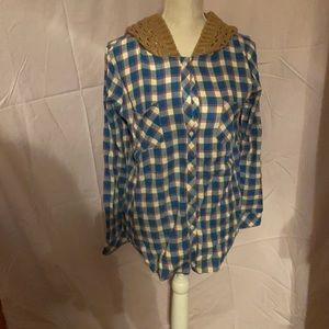 Love Stitch size M light flannel plaid shirt w/ crochet hoodie like new